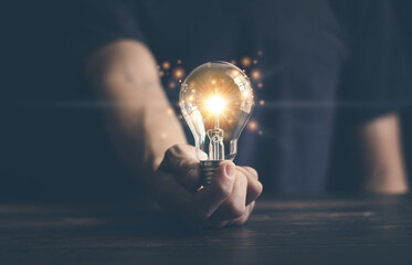 求几部好看的日本动漫。。